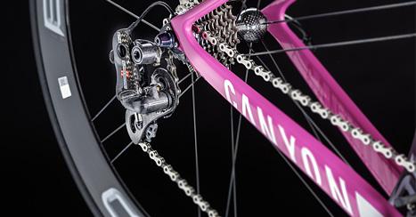 Canyon release limited edition pink Giro d Italia replica Ultimate